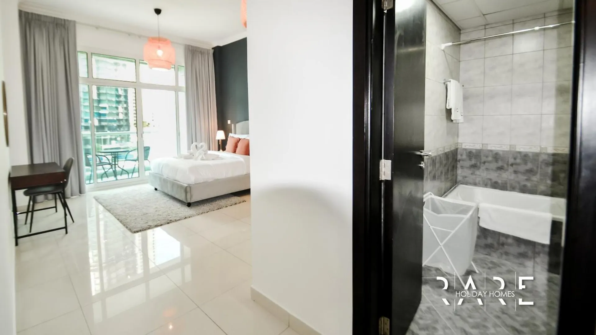 Rare Holiday Homes - Next To Marina Mall - Harbour View - The Atlantic Tower - R306 - Dubai Marina Apartment